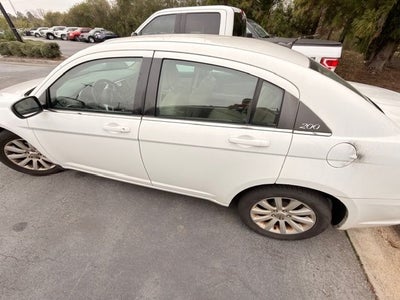 2014 Chrysler 200 Touring