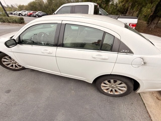 2014 Chrysler 200 Touring
