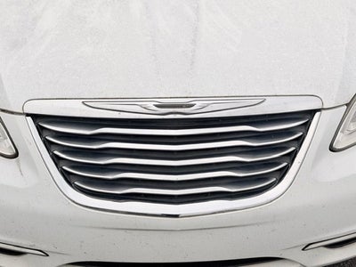 2014 Chrysler 200 Touring