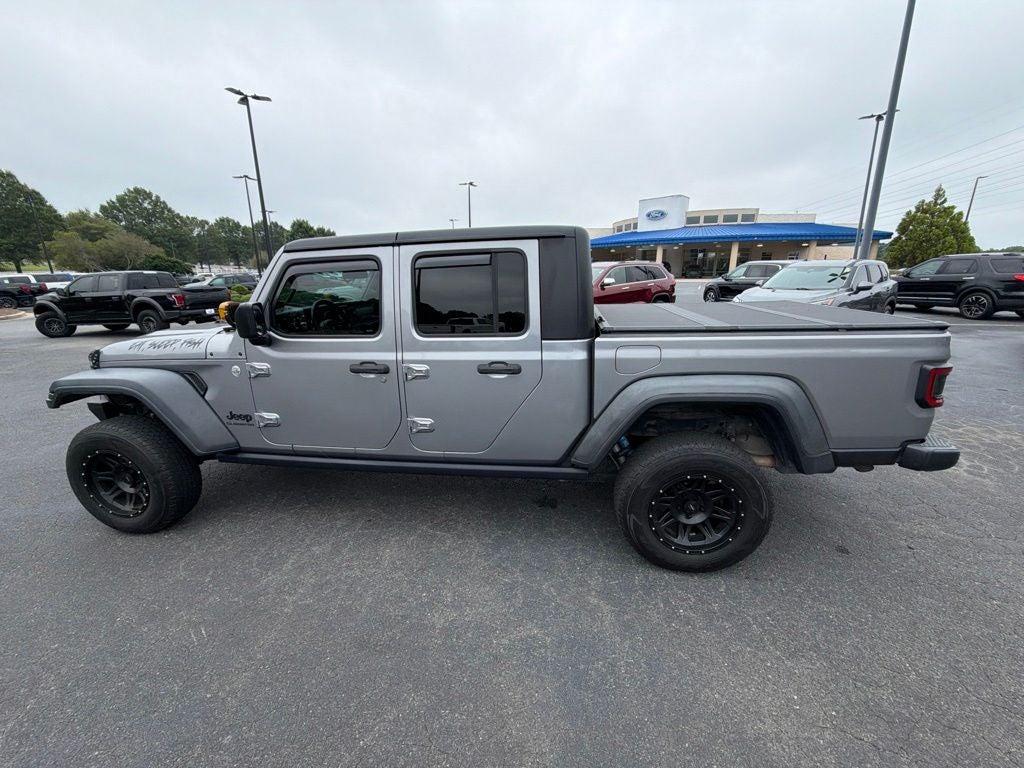 2020 Jeep Gladiator Sport