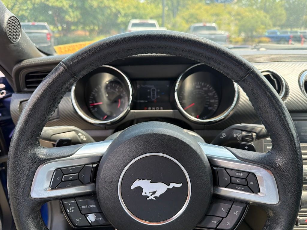 2016 Ford Mustang V6