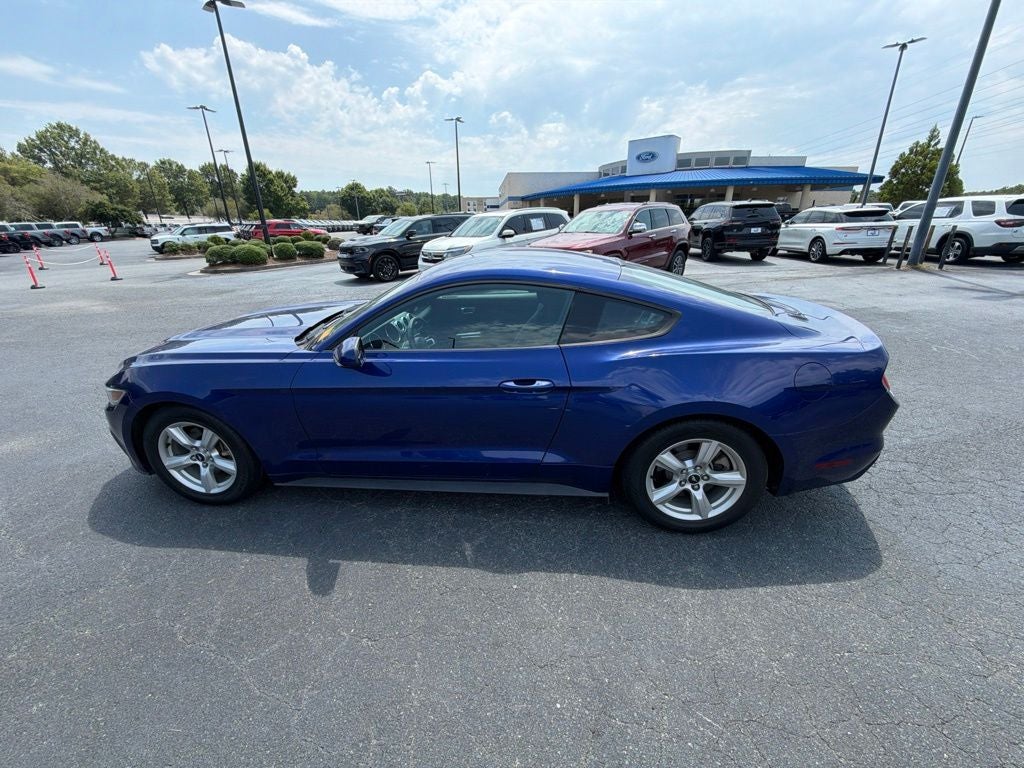 2016 Ford Mustang V6