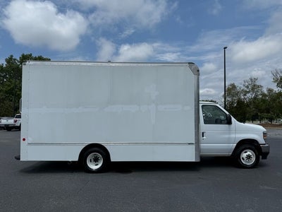 2024 Ford E-350SD Base Cutaway