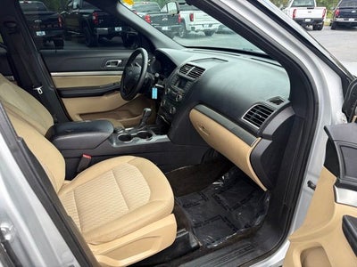 2017 Ford Explorer Base