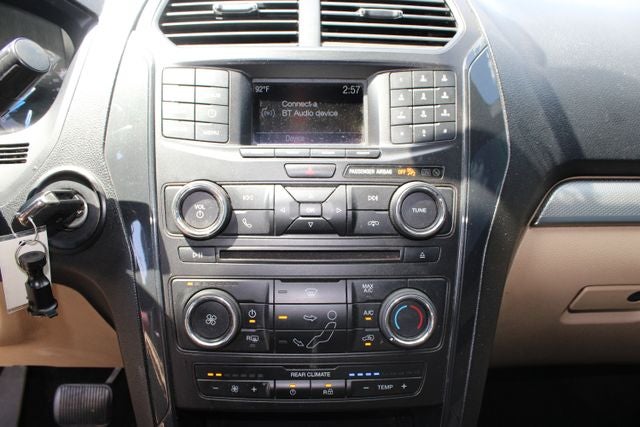 2017 Ford Explorer Base