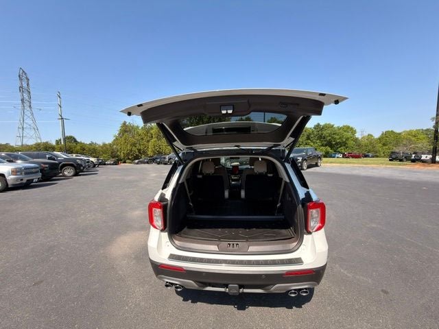 2021 Ford Explorer Platinum