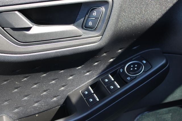 2020 Ford Escape S
