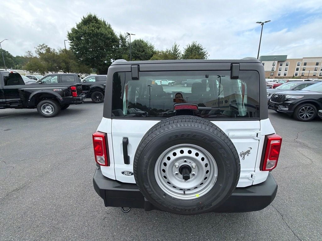 2026 Ford Bronco Base