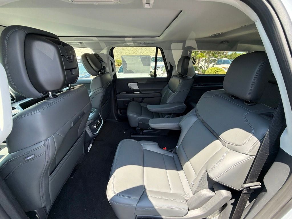 2027 Ford Expedition Max Active