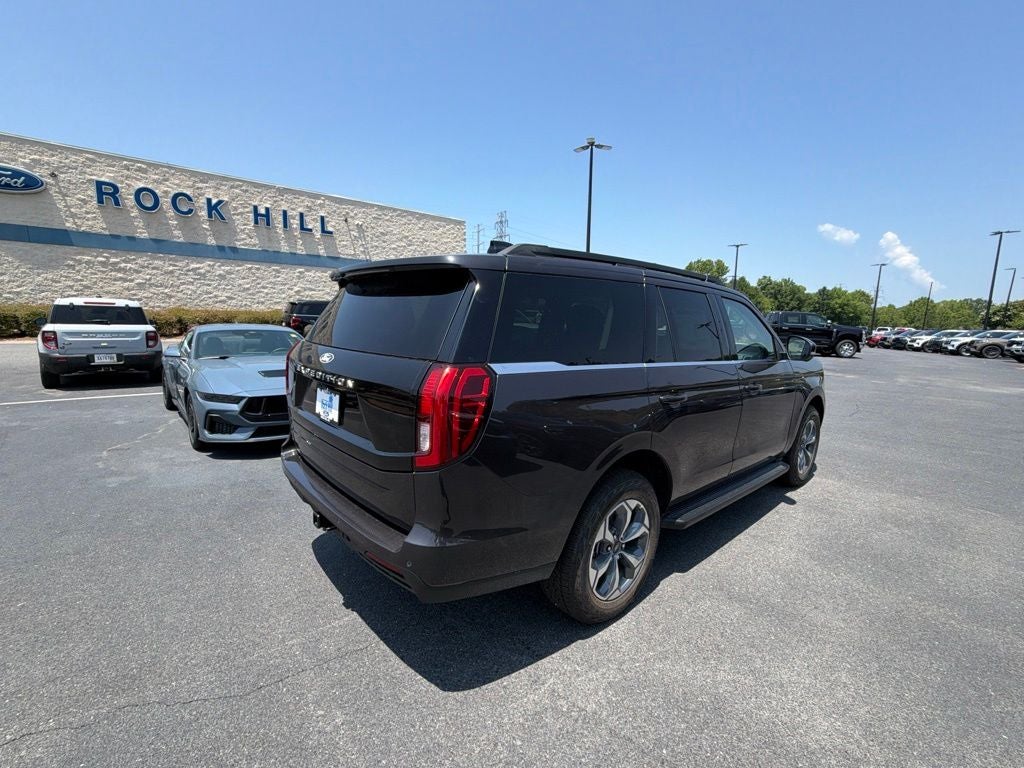 2027 Ford Expedition Active