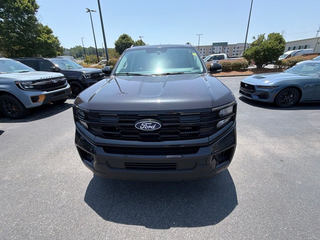 2027 Ford Expedition Active