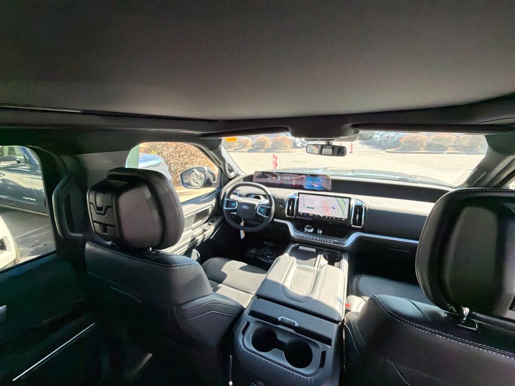 2027 Ford Expedition Platinum