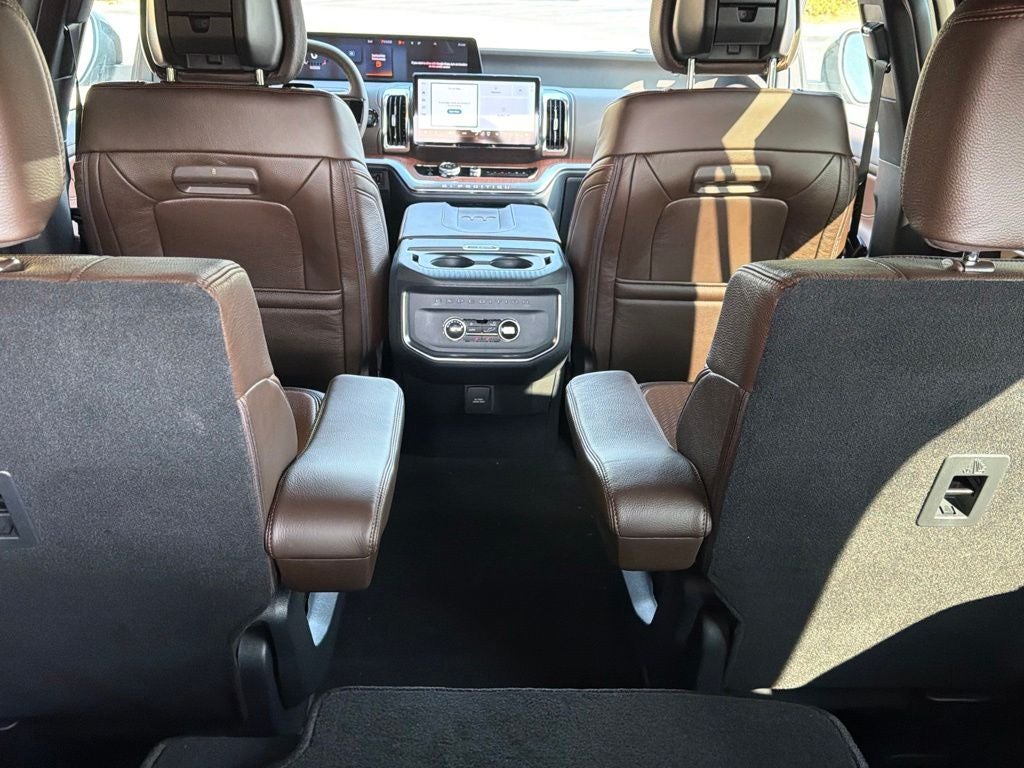 2027 Ford Expedition King Ranch