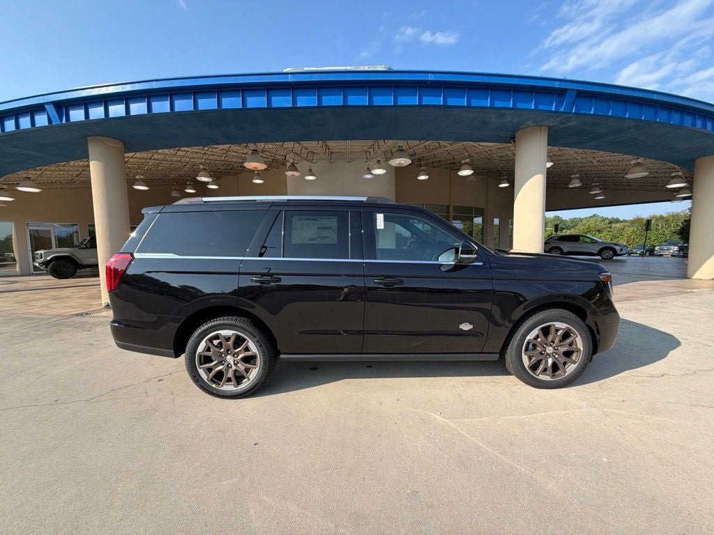 2027 Ford Expedition King Ranch