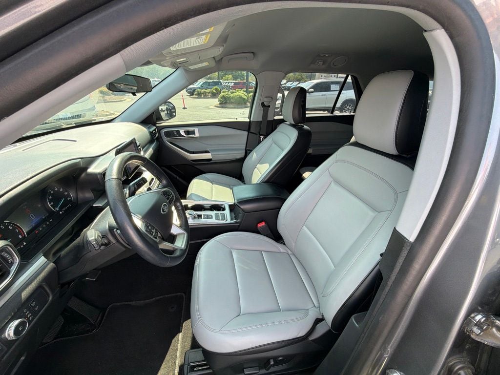 2021 Ford Explorer XLT