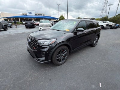 2025 Ford Explorer ST