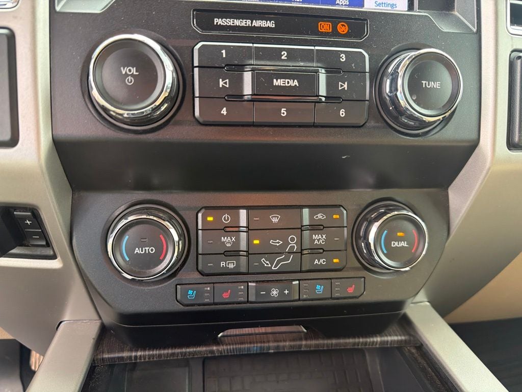2021 Ford F-350SD Lariat