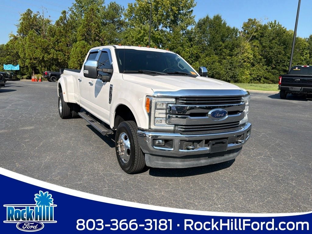 2017 Ford F-350SD Lariat DRW