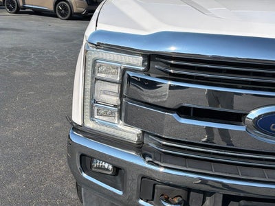 2017 Ford F-350SD Lariat DRW