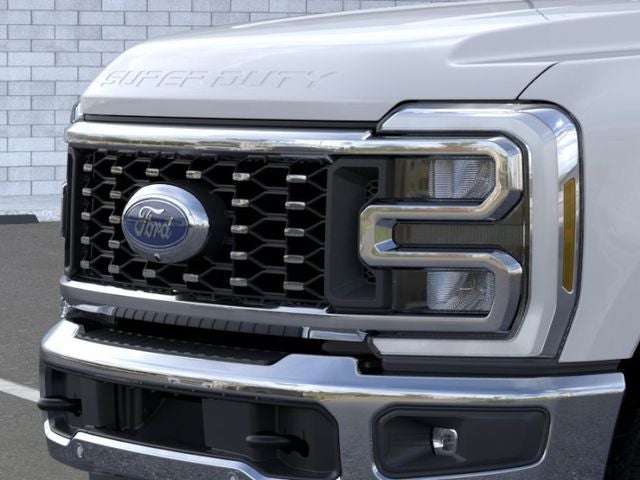 2026 Ford F-350SD Lariat DRW