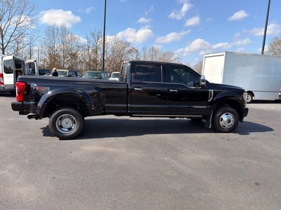 2017 Ford F-350SD Platinum DRW