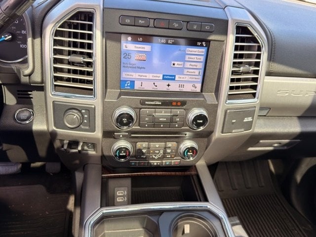 2017 Ford F-350SD Platinum DRW