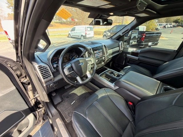 2017 Ford F-350SD Platinum DRW