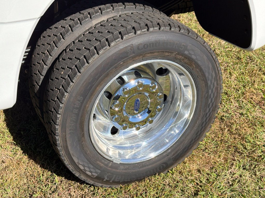 2027 Ford F-450SD Lariat DRW