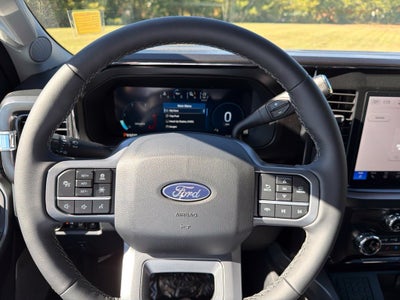 2027 Ford F-450SD Lariat DRW