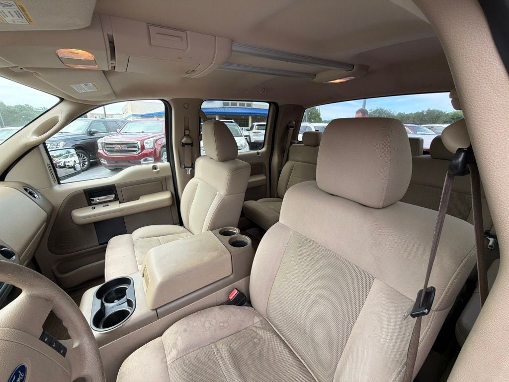 2004 Ford F-150 XLT