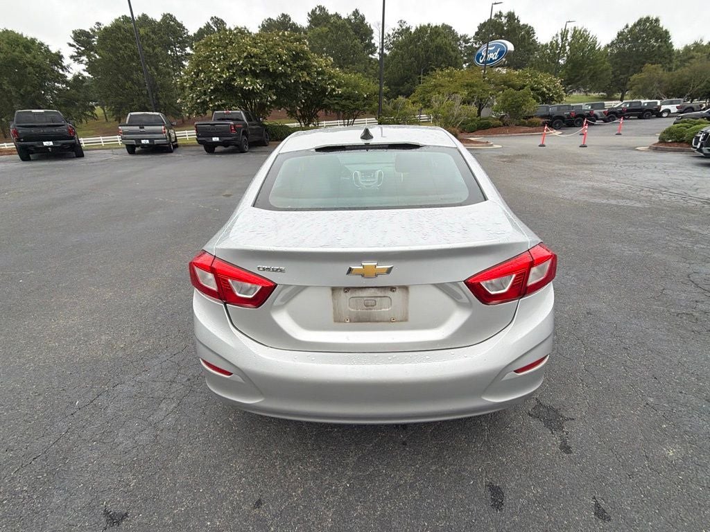 2017 Chevrolet Cruze LS