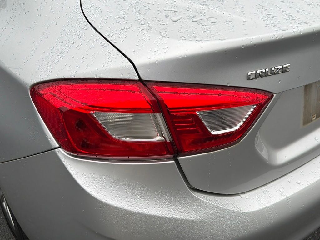 2017 Chevrolet Cruze LS
