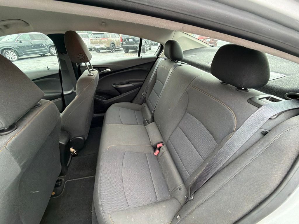 2017 Chevrolet Cruze LS