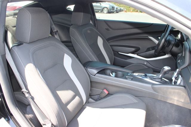 2022 Chevrolet Camaro 1LT