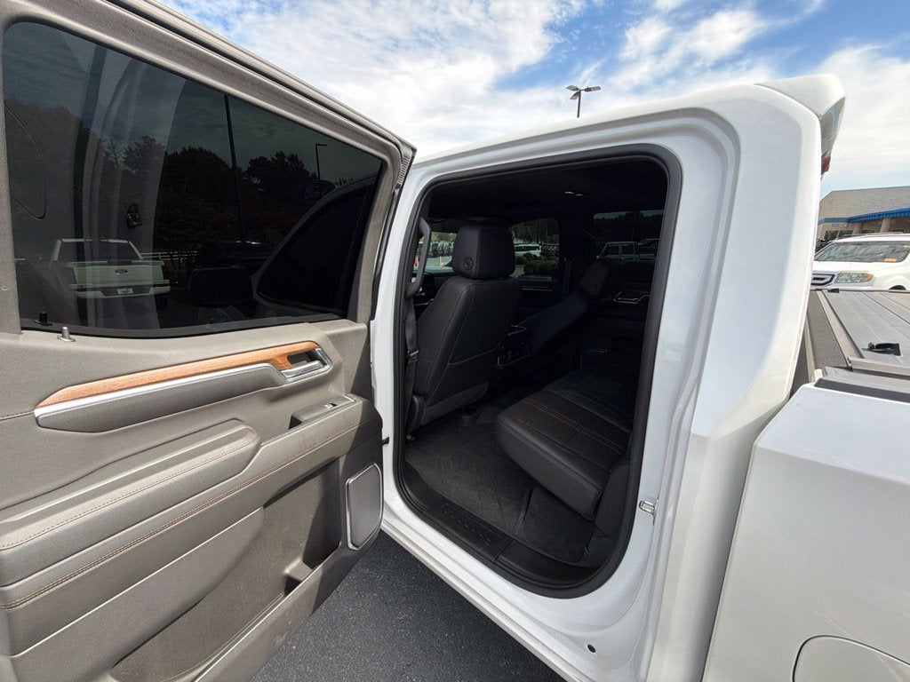 2022 Chevrolet Silverado 1500 High Country