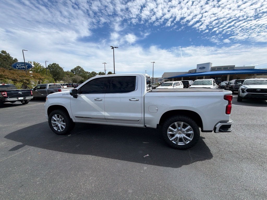 2022 Chevrolet Silverado 1500 High Country