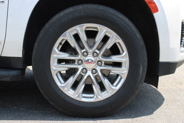 2022 GMC Yukon SLT