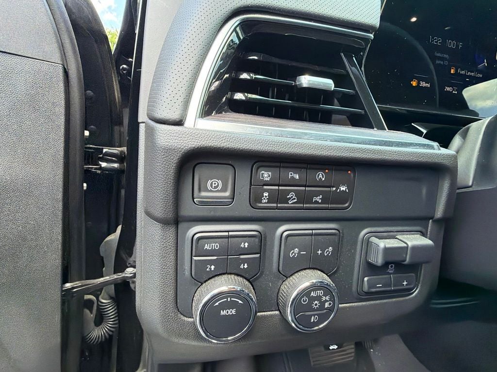 2025 Chevrolet Tahoe Premier