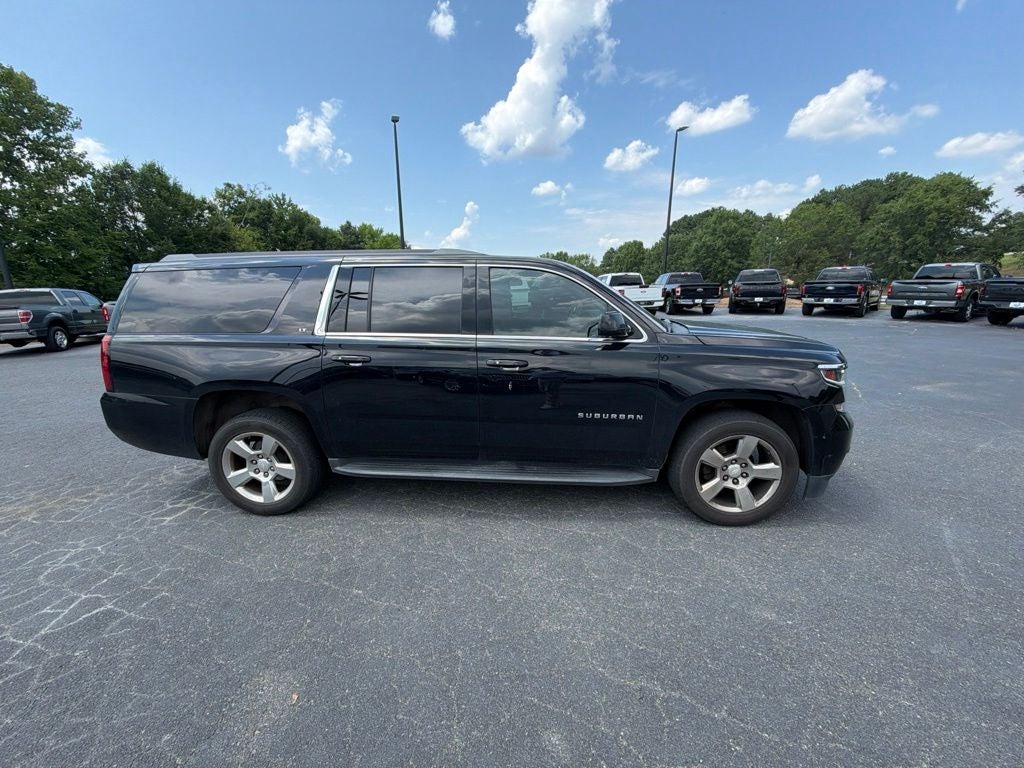 2017 Chevrolet Suburban LT