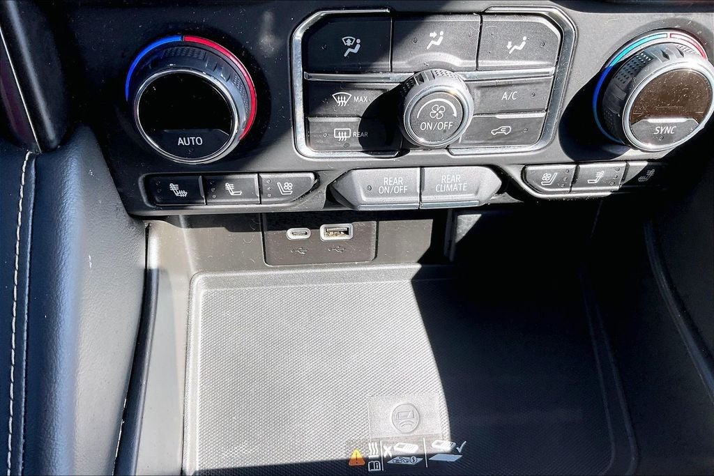 2024 Chevrolet Tahoe Premier