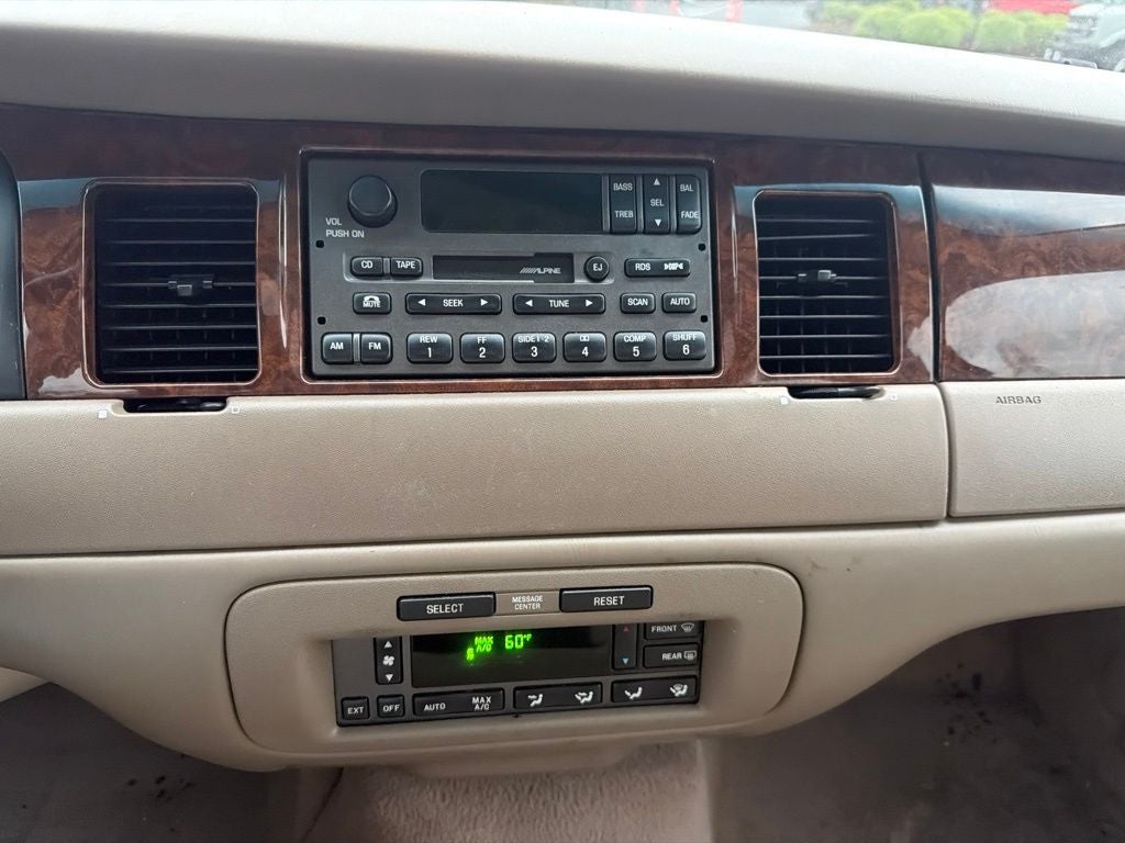 2001 Lincoln Town Car Signature