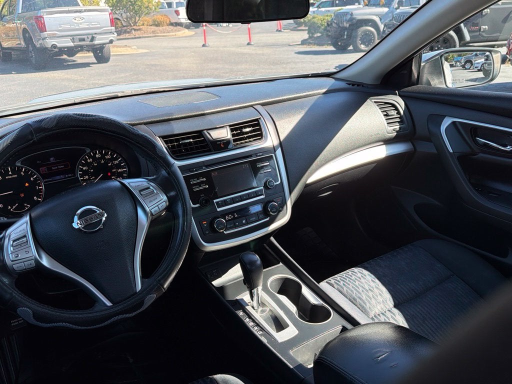 2017 Nissan Altima 2.5 SV