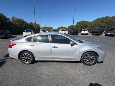 2017 Nissan Altima 2.5 SV
