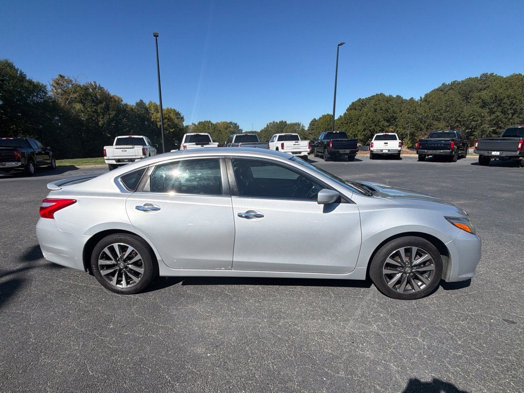 2017 Nissan Altima 2.5 SV
