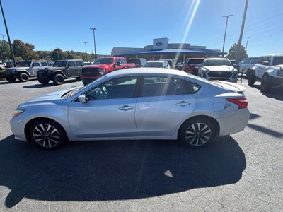2017 Nissan Altima 2.5 SV
