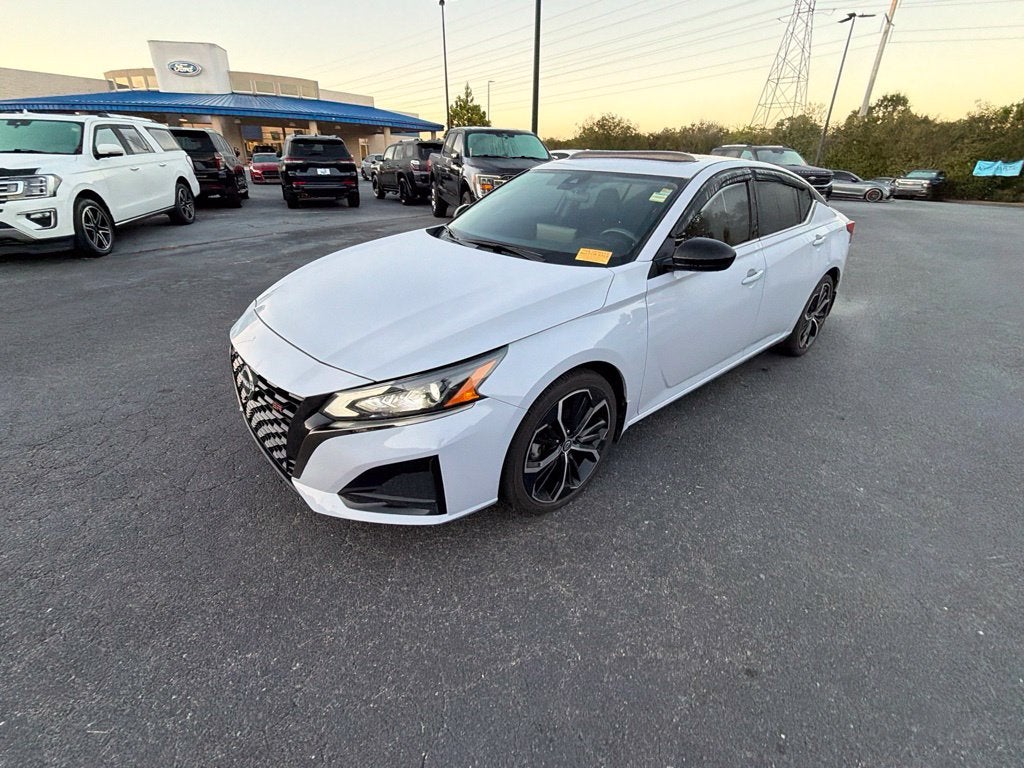 2024 Nissan Altima 2.5 SR