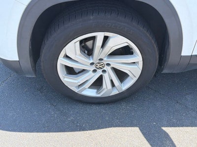 2021 Volkswagen Atlas 3.6L V6 SE w/Technology