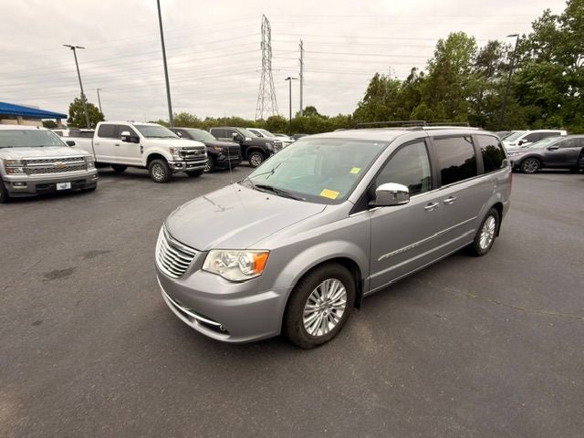 2015 Chrysler Town & Country Limited