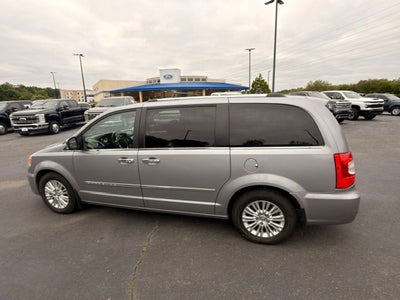 2015 Chrysler Town & Country Limited