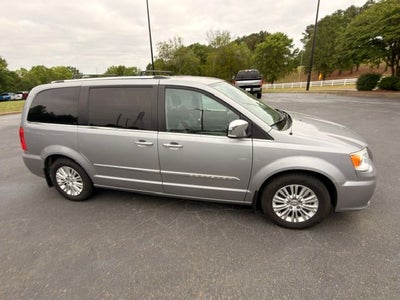 2015 Chrysler Town & Country Limited